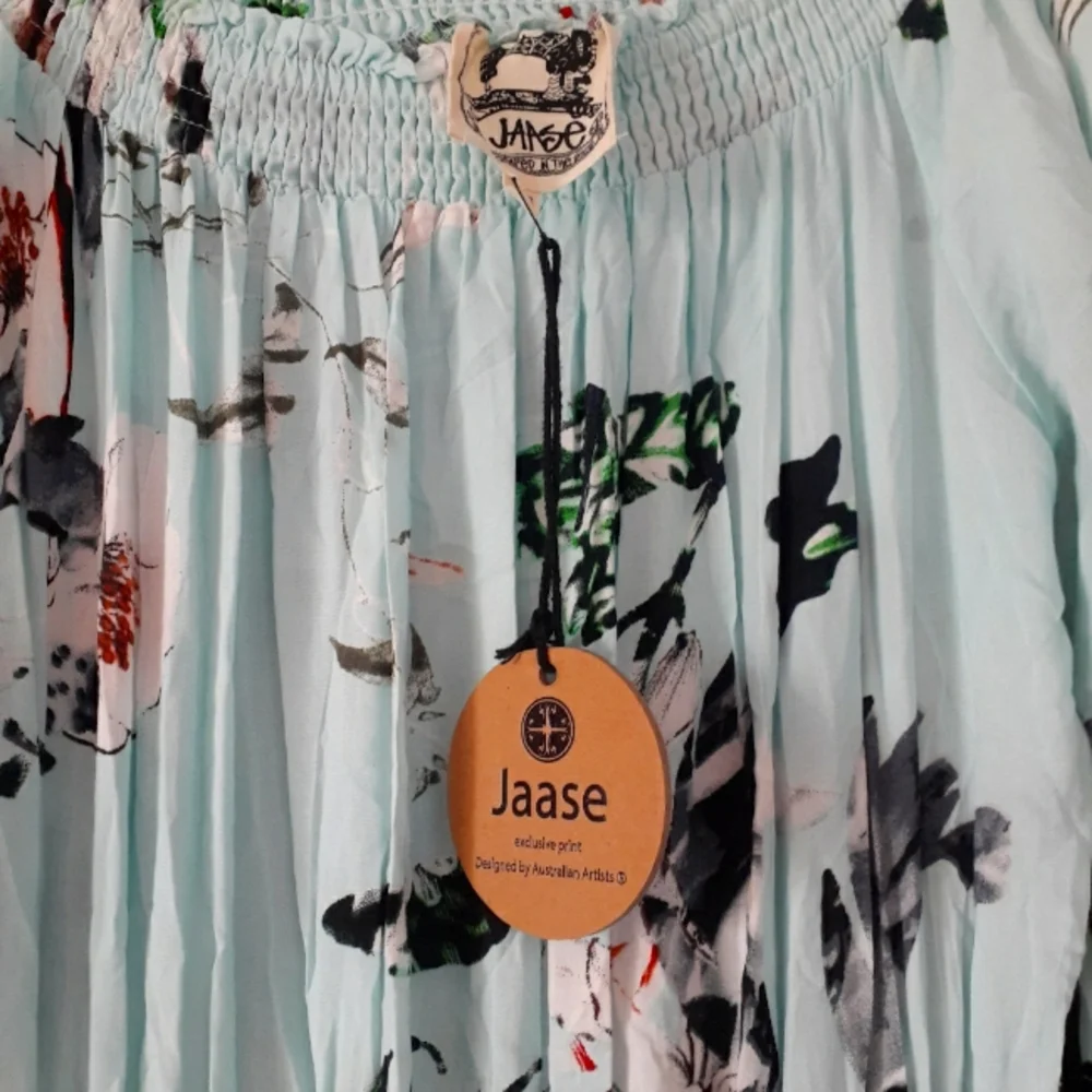 JAASE  Off Shoulder  Dress - Picture 3 of 4